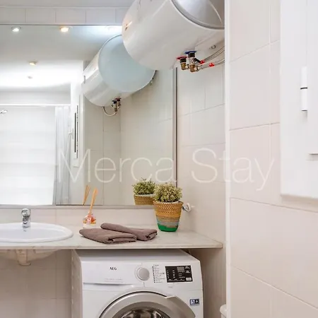 Beautiful With Pool & Sea Views Apartment Sitges