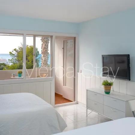 Apartment Beautiful With Pool & Sea Views Sitges